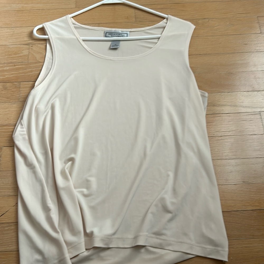 Women’s tank top